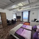 Harmony Vendeghaz Apartmán *